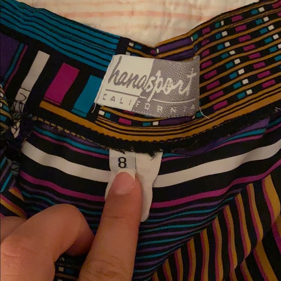 Shorts - Picture 3 of 3